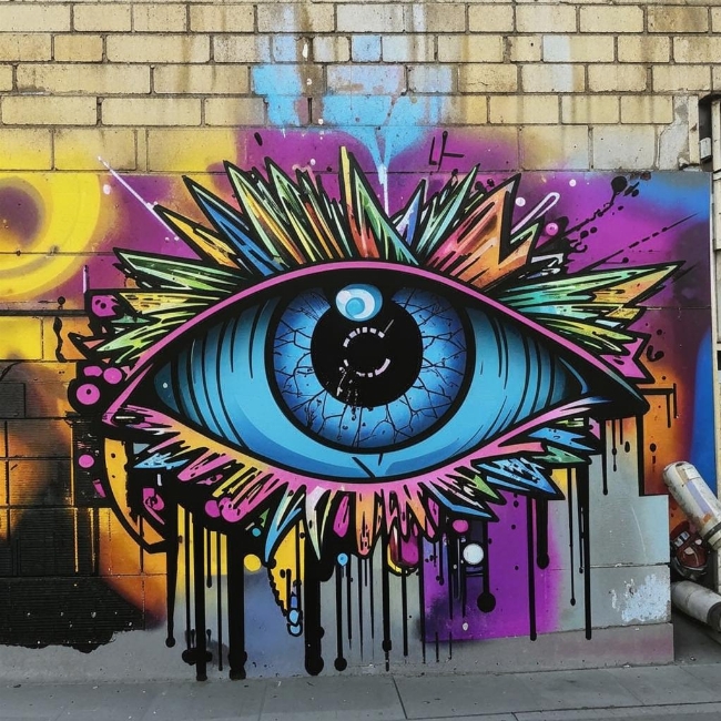 Загадочный глаз